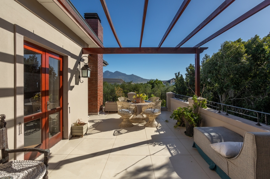 5 Bedroom Property for Sale in Val De Vie Estate Western Cape